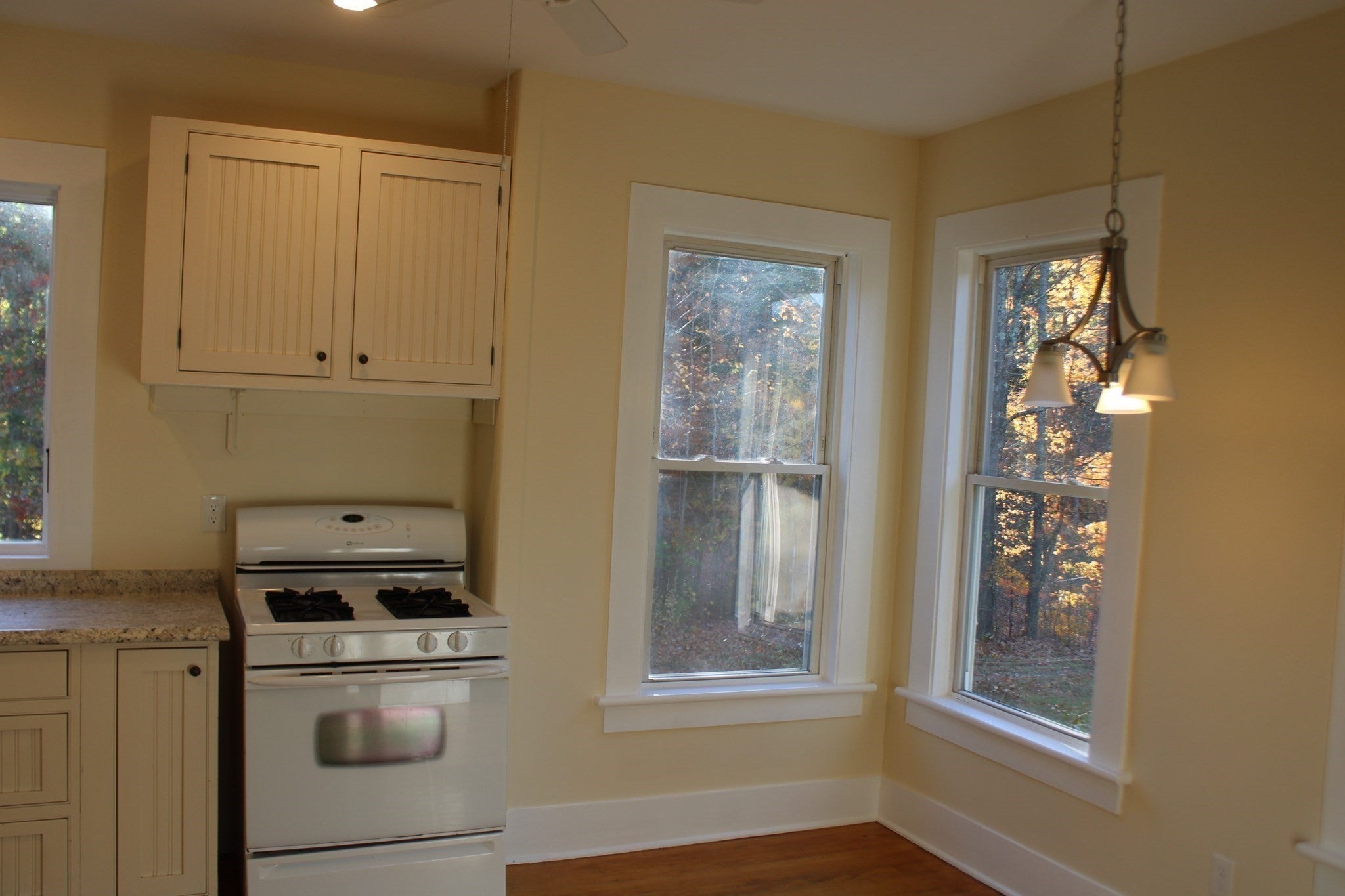 34 Moore St, Erving, MA Photo #12
