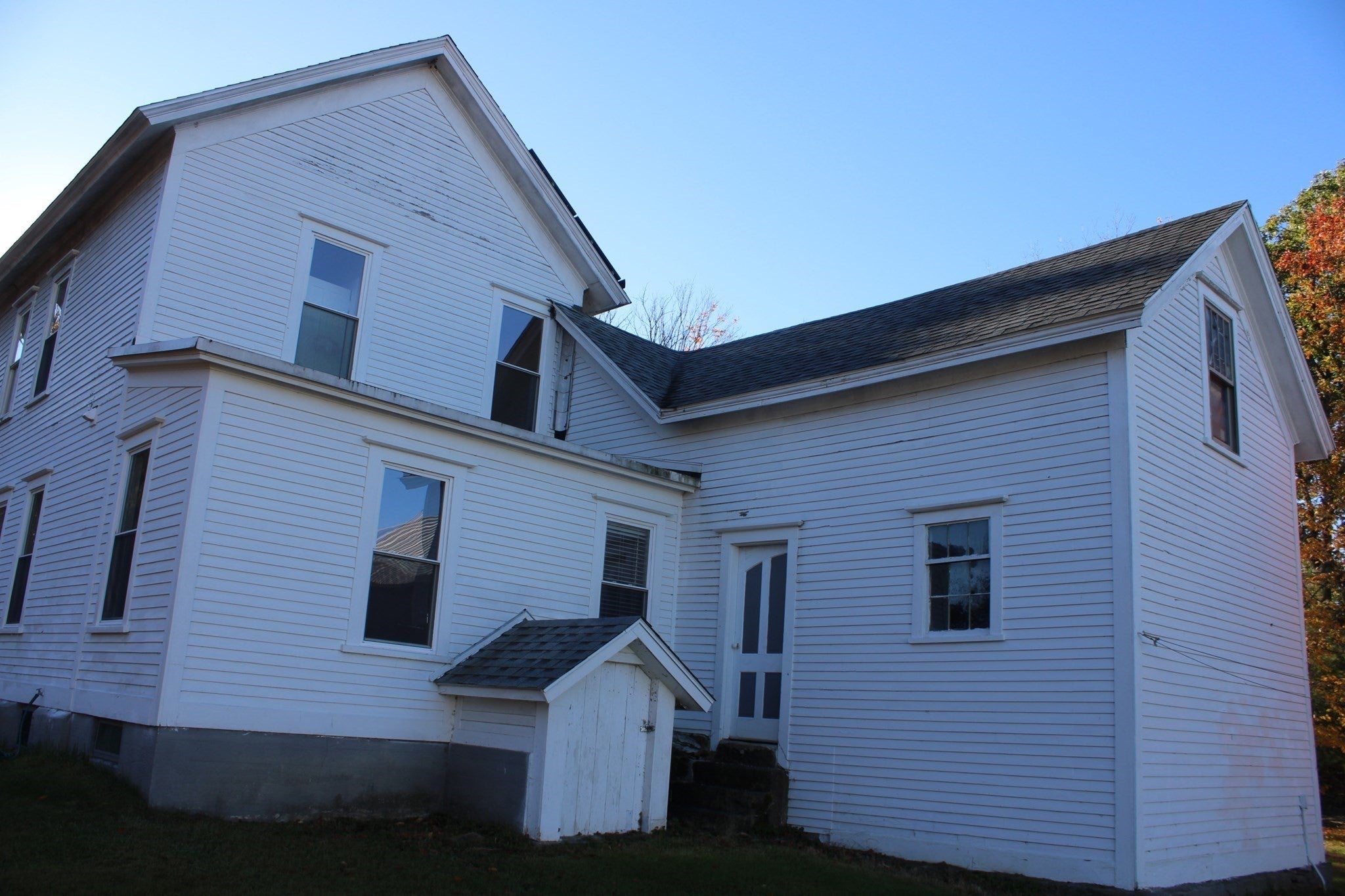 34 Moore St, Erving, MA Photo #7