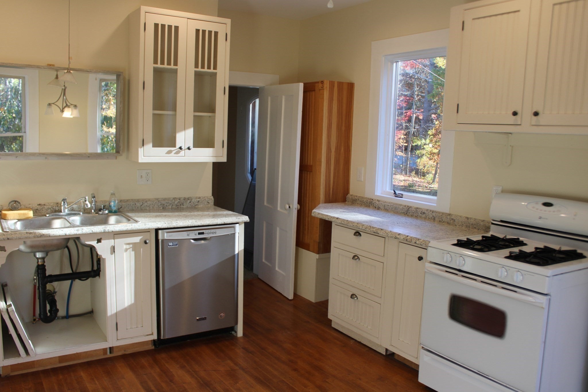 34 Moore St, Erving, MA Photo #14