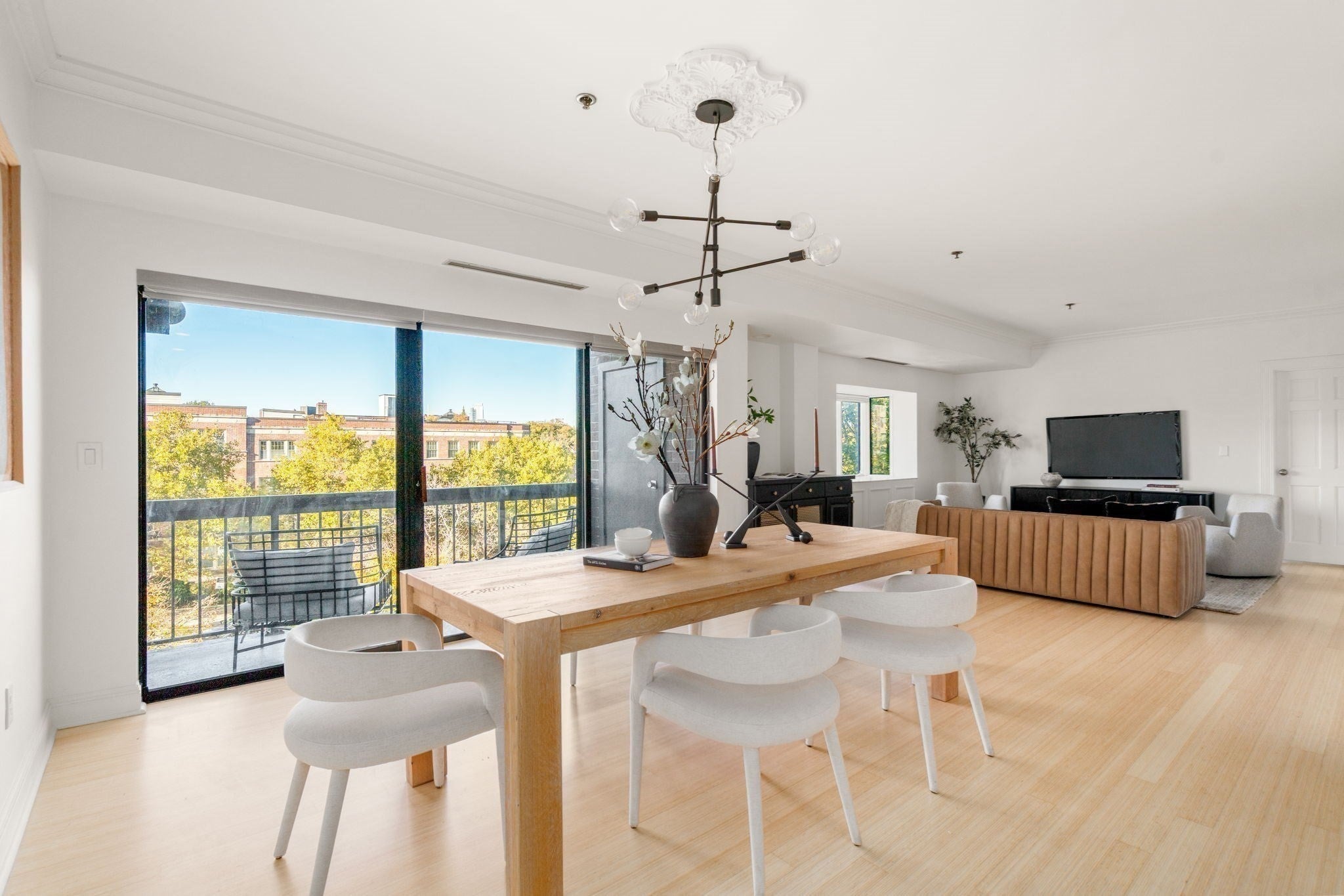 1265 Beacon St #505, Brookline, MA, 1265 Beacon St #505, Brookline, MA Photo #2