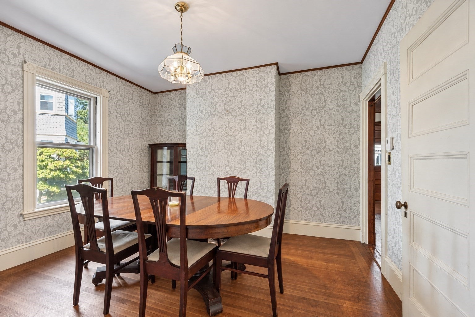 26 Walnut Pl, Newton, MA, 26 Walnut Pl, Newton, MA Photo #13