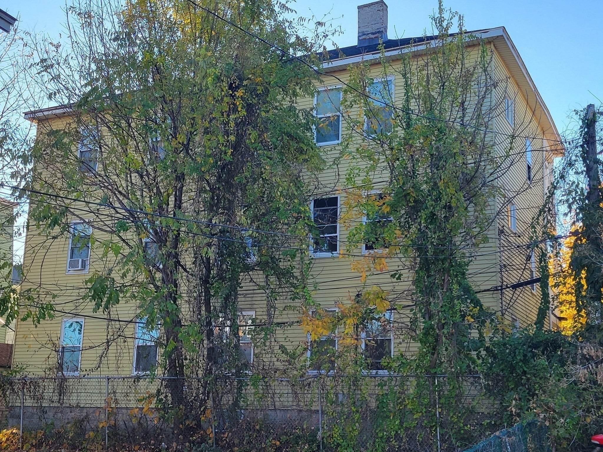 28 Russell St, Worcester, MA, 28 Russell St, Worcester, MA Photo #10
