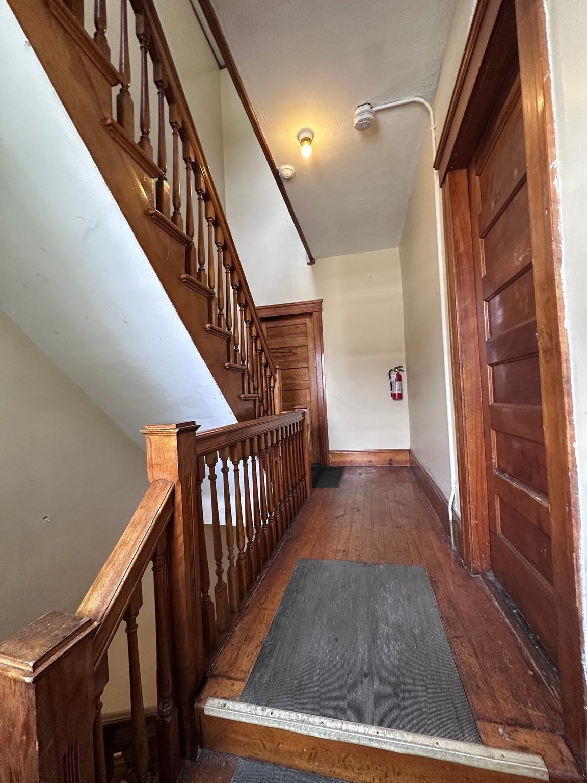 28 Russell St, Worcester, MA, 28 Russell St, Worcester, MA Photo #12