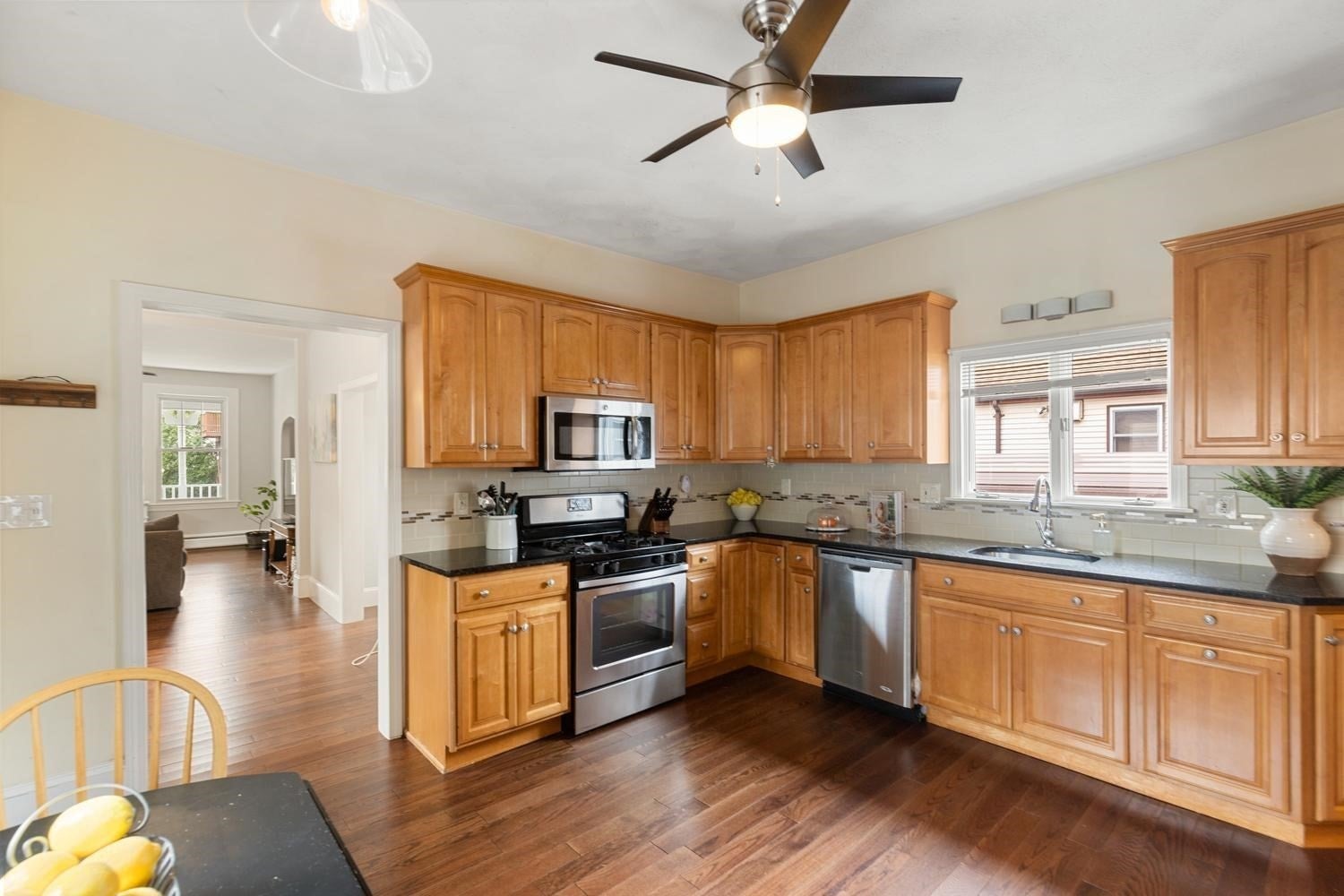 8 Cliff St, Malden, MA, 8 Cliff St, Malden, MA Photo #9