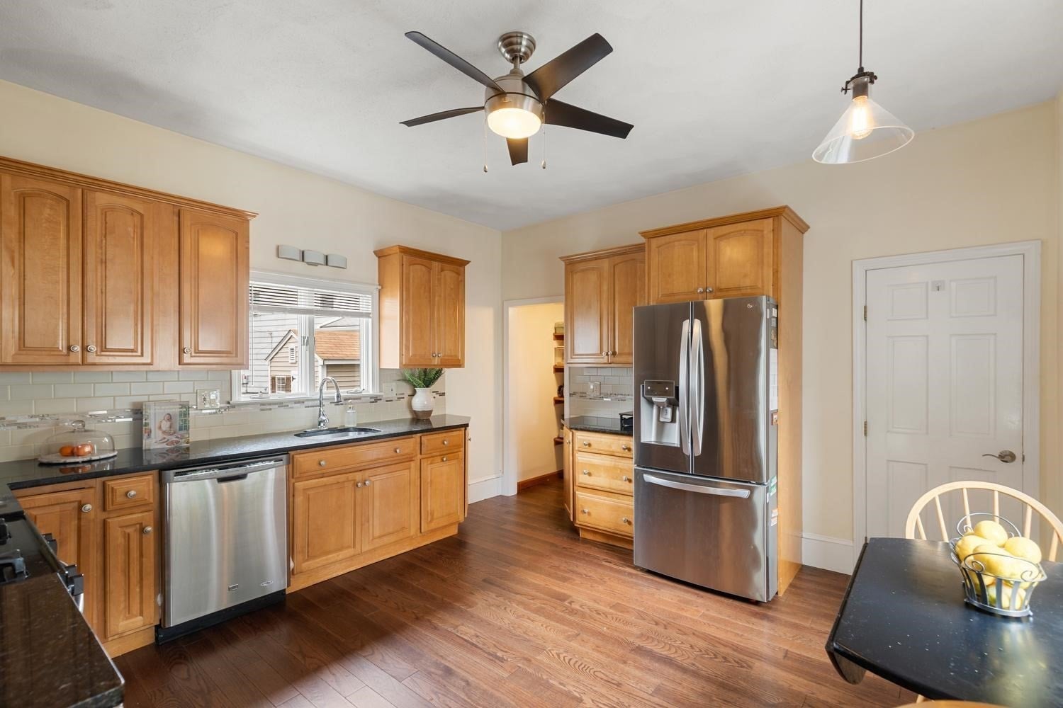 8 Cliff St, Malden, MA, 8 Cliff St, Malden, MA Photo #11