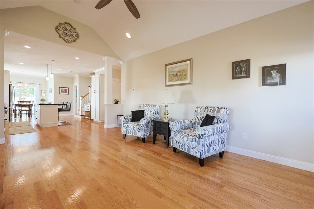 47 Compass Point Dr 47