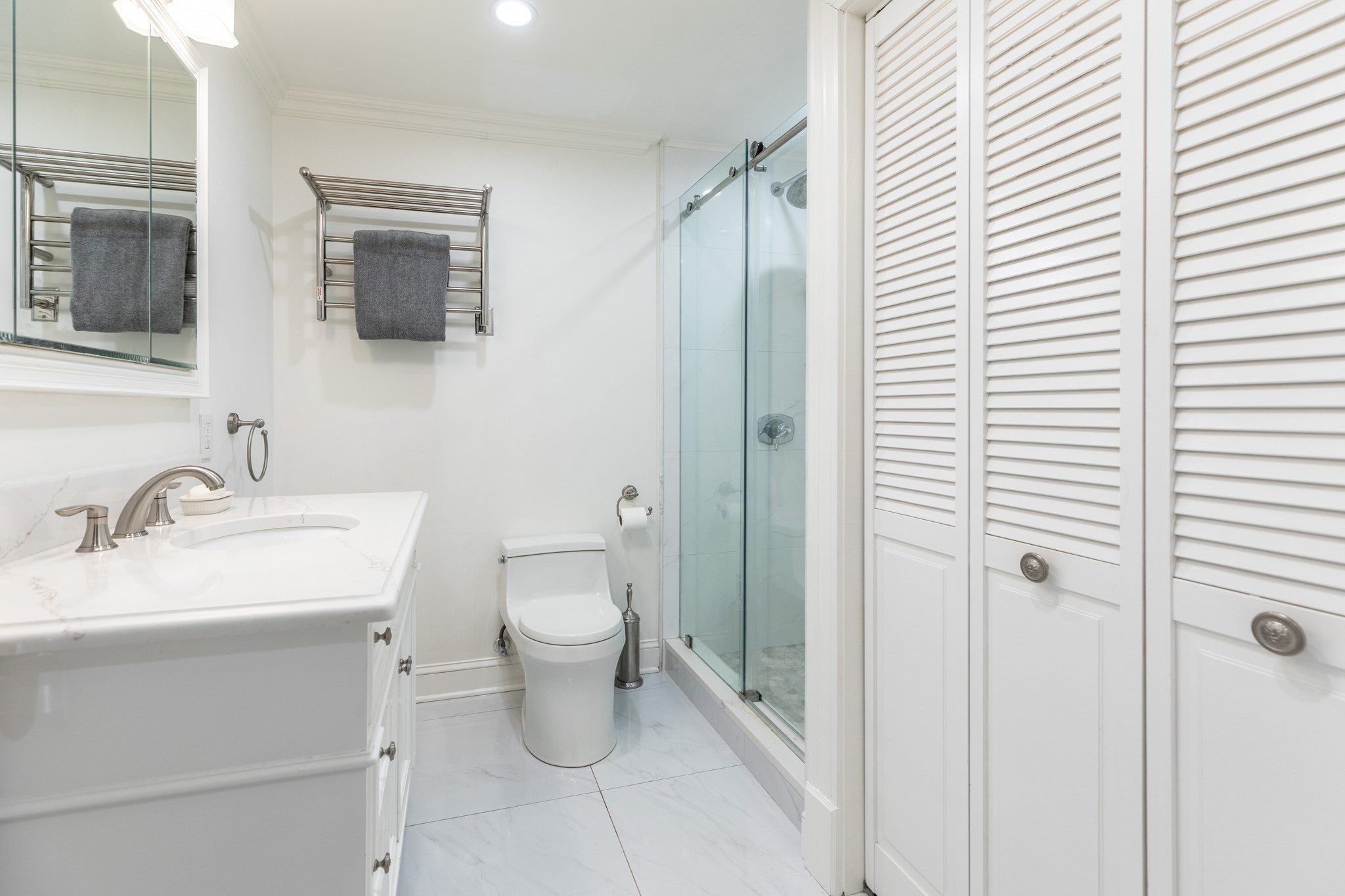 461 Beacon St 1