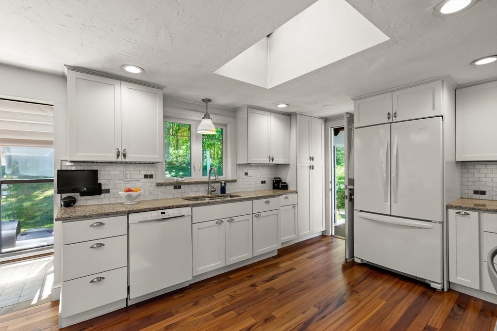 111 Rocky Hill Road, Plymouth, MA, 111 Rocky Hill Road, Plymouth, MA Photo #8