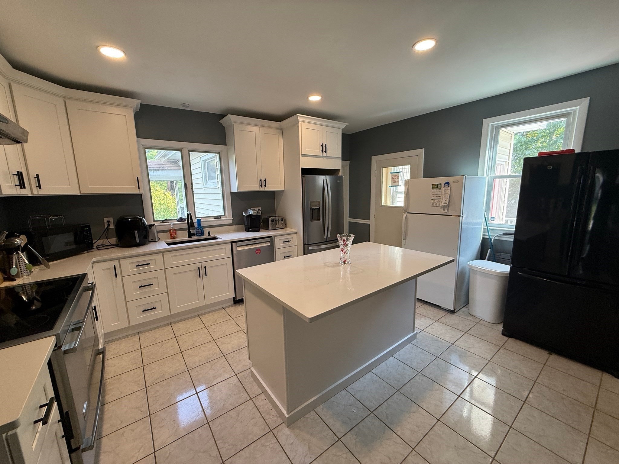 308 Beale St, Quincy, MA, 308 Beale St, Quincy, MA Photo #4