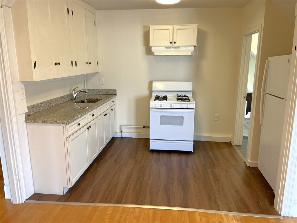 2 Academy Ave, Haverhill, MA Photo #12
