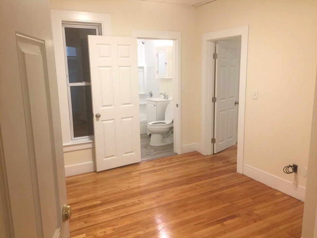 2 Academy Ave, Haverhill, MA Photo #15
