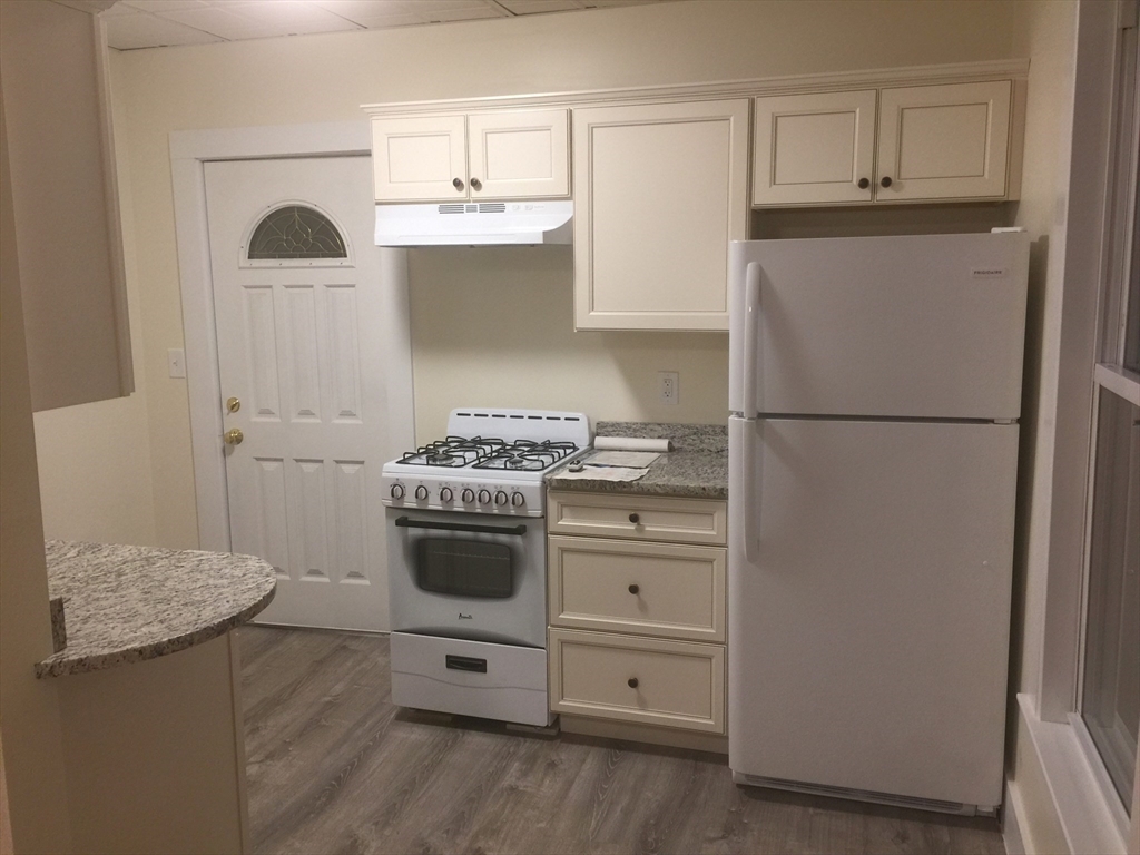 2 Academy Ave, Haverhill, MA Photo #14