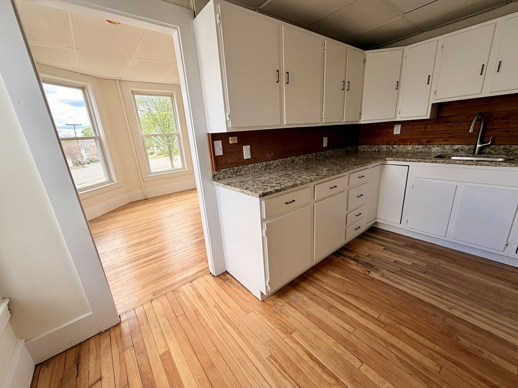 2 Academy Ave, Haverhill, MA Photo #11