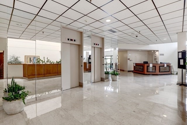 Newton, Massachusetts 02459, United States, 1 Bedroom Bedrooms, ,1 BathroomBathrooms,Residential,Active,122469