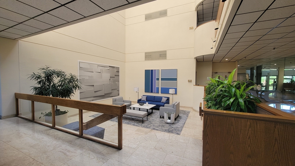 Newton, Massachusetts 02459, United States, 1 Bedroom Bedrooms, ,1 BathroomBathrooms,Residential,Active,122469