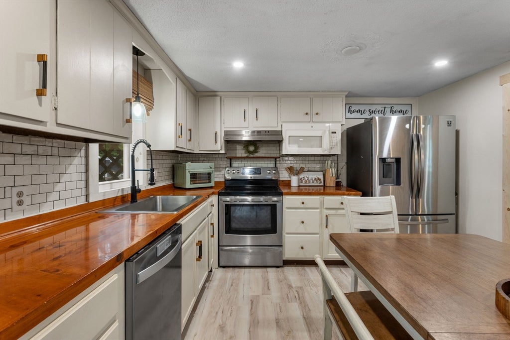 3 Shagbark Rd, Sandwich, MA, 3 Shagbark Rd, Sandwich, MA Photo #17