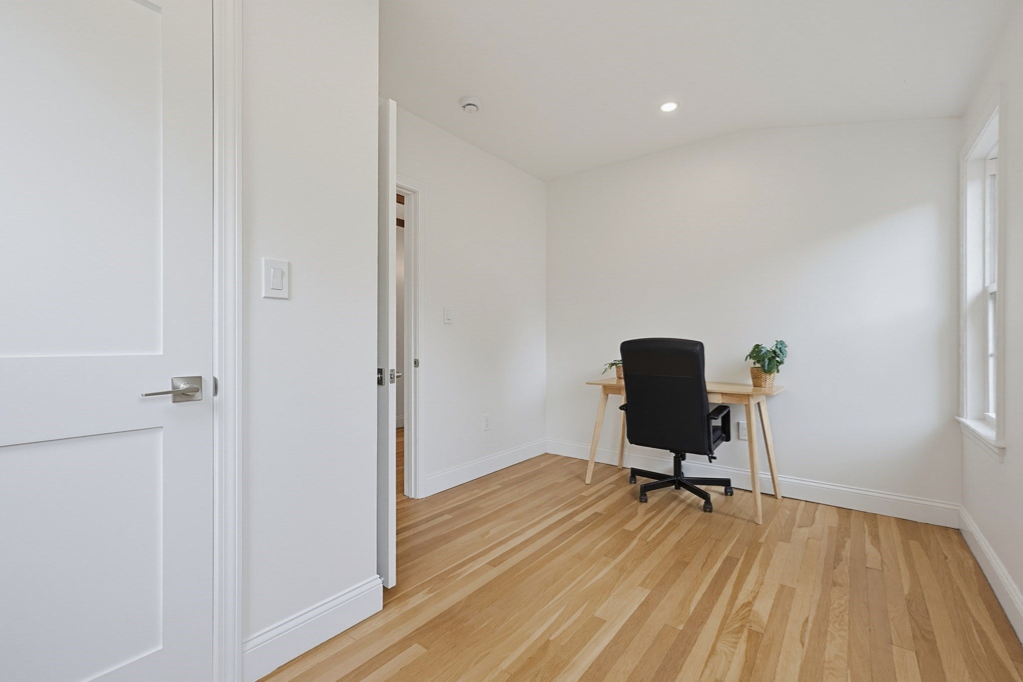 22 Emerson St, Belmont, MA, 22 Emerson St, Belmont, MA Photo #18