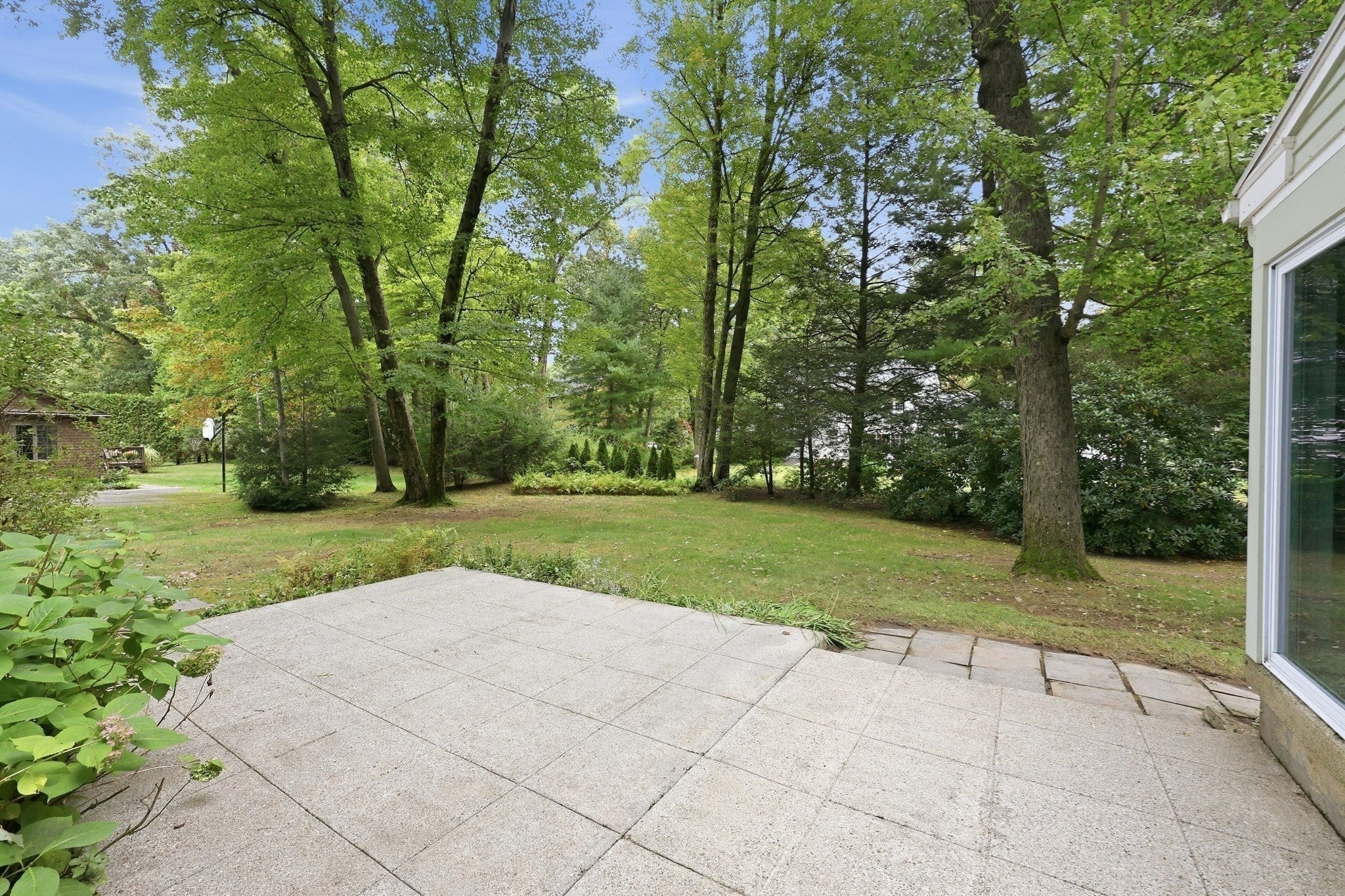 61 Wild Grove Lane, Longmeadow, MA Photo #31