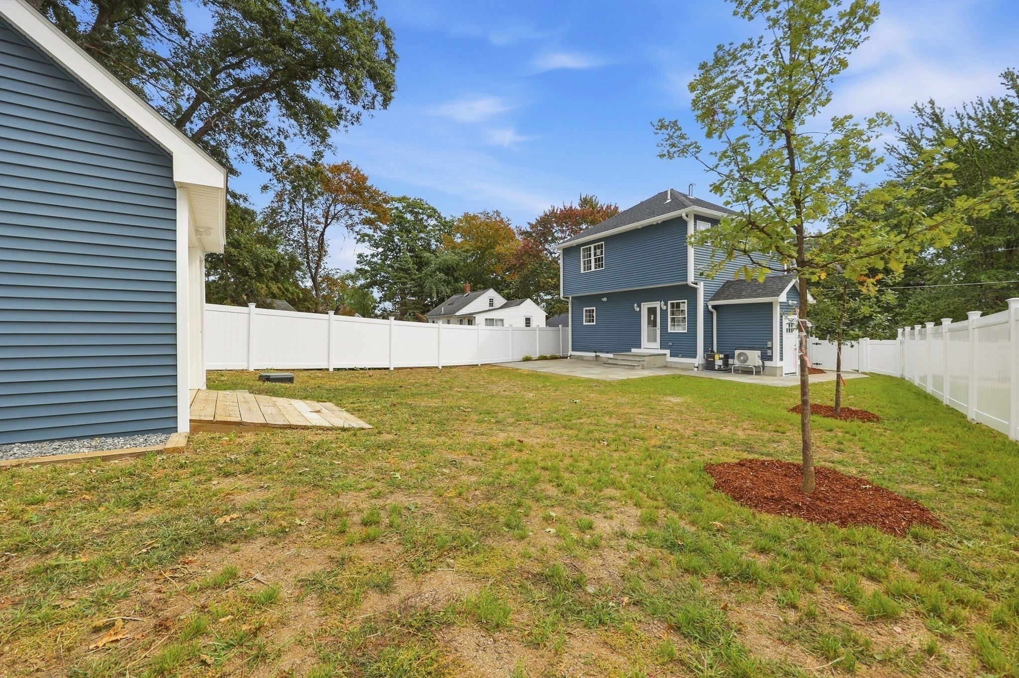 3 Colonial Road, Milford, MA Photo #31