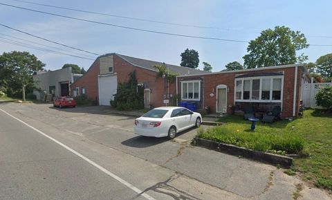 429 Shore Rd Bourne MA 02559