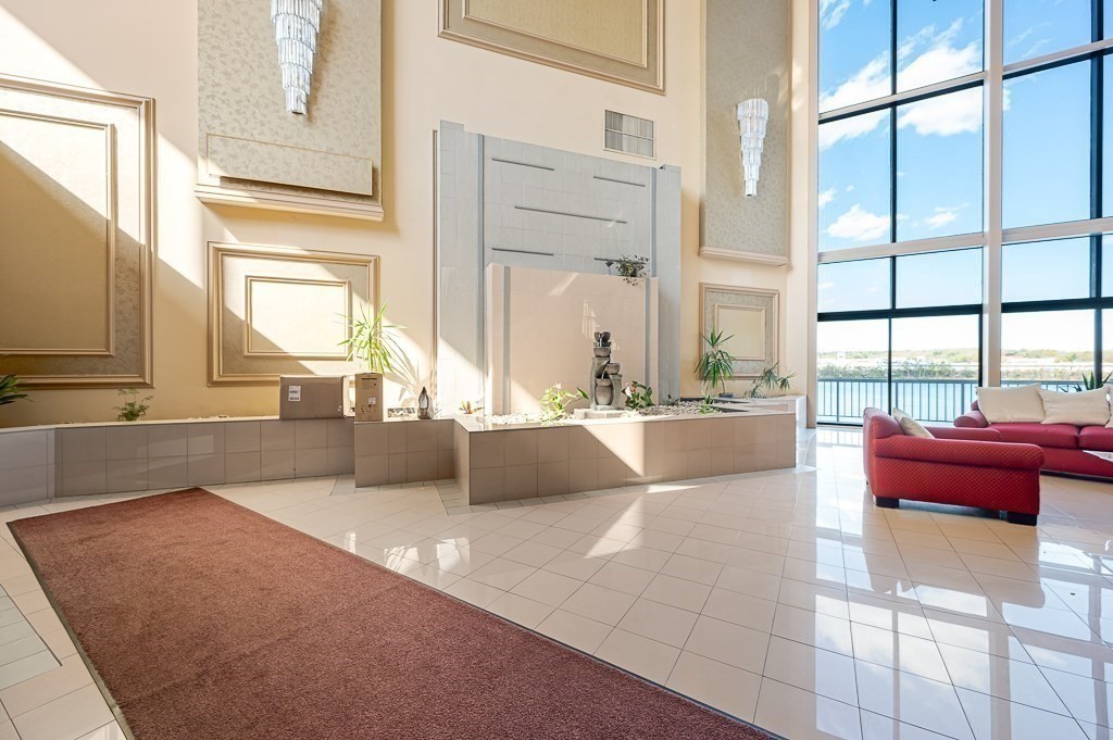 65 Lake Avenue 508