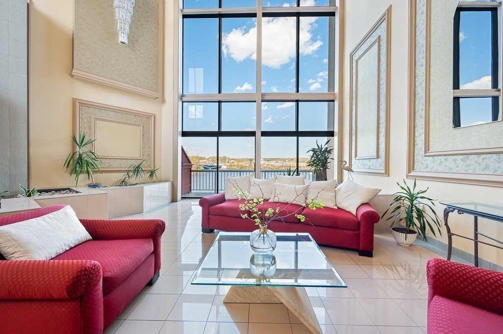 65 Lake Avenue 508