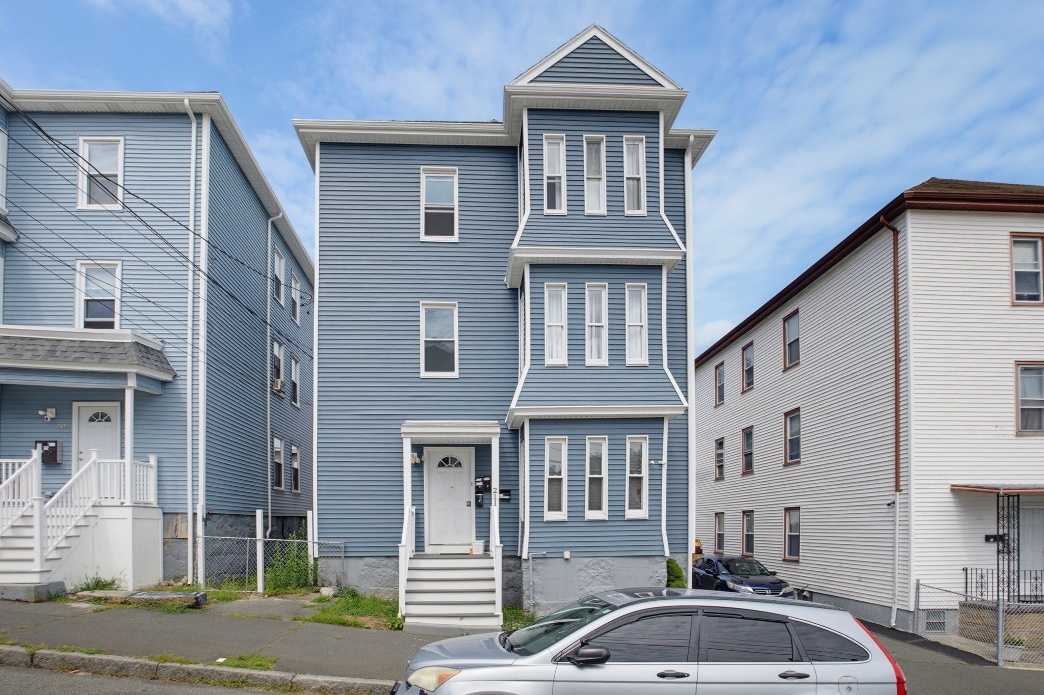 Photo of 211 Weld St, New Bedford, MA