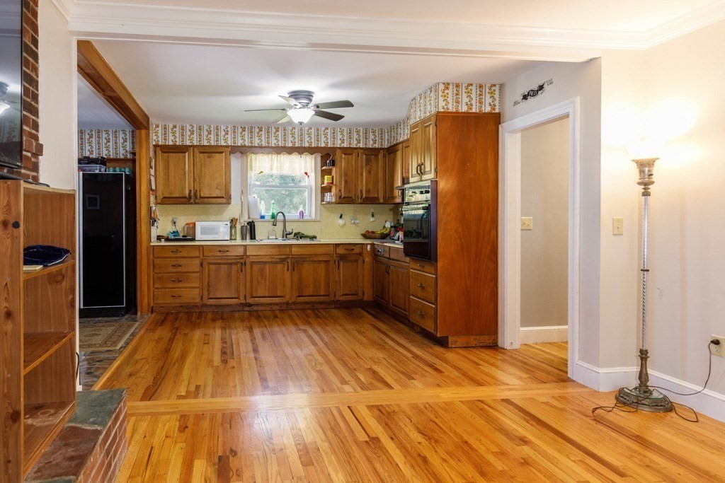 14 Baker Lane