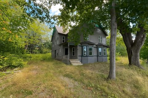 33 Morse Ave Winchendon MA 01475
