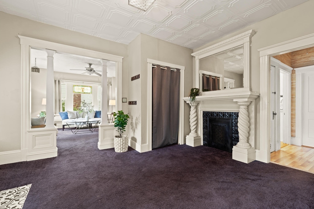 52 Burkeside Ave