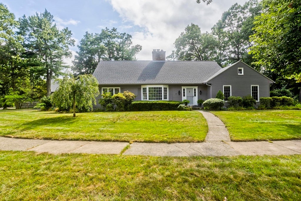 7 Woodland Rd, Westfield, MA, 7 Woodland Rd, Westfield, MA Photo #2