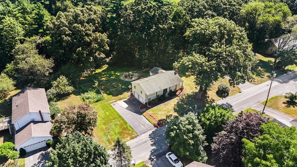 21 Pinewood Lane
