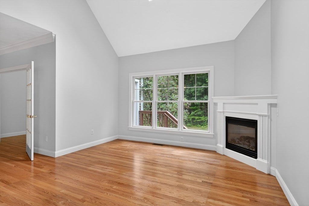 31 Sanctuary Ln 31