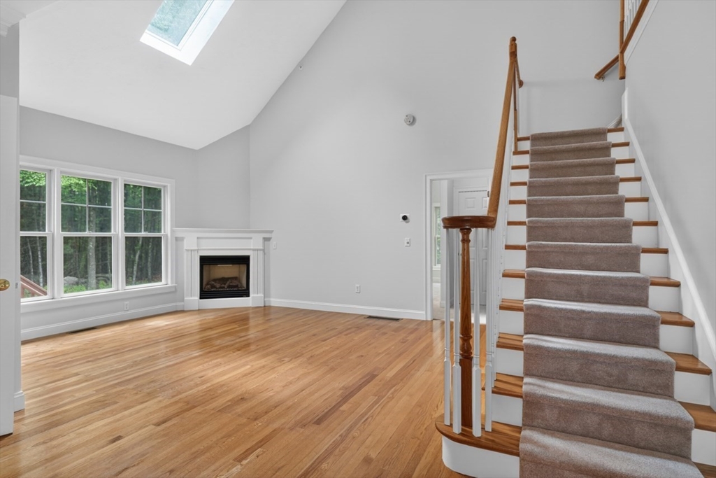 31 Sanctuary Ln 31
