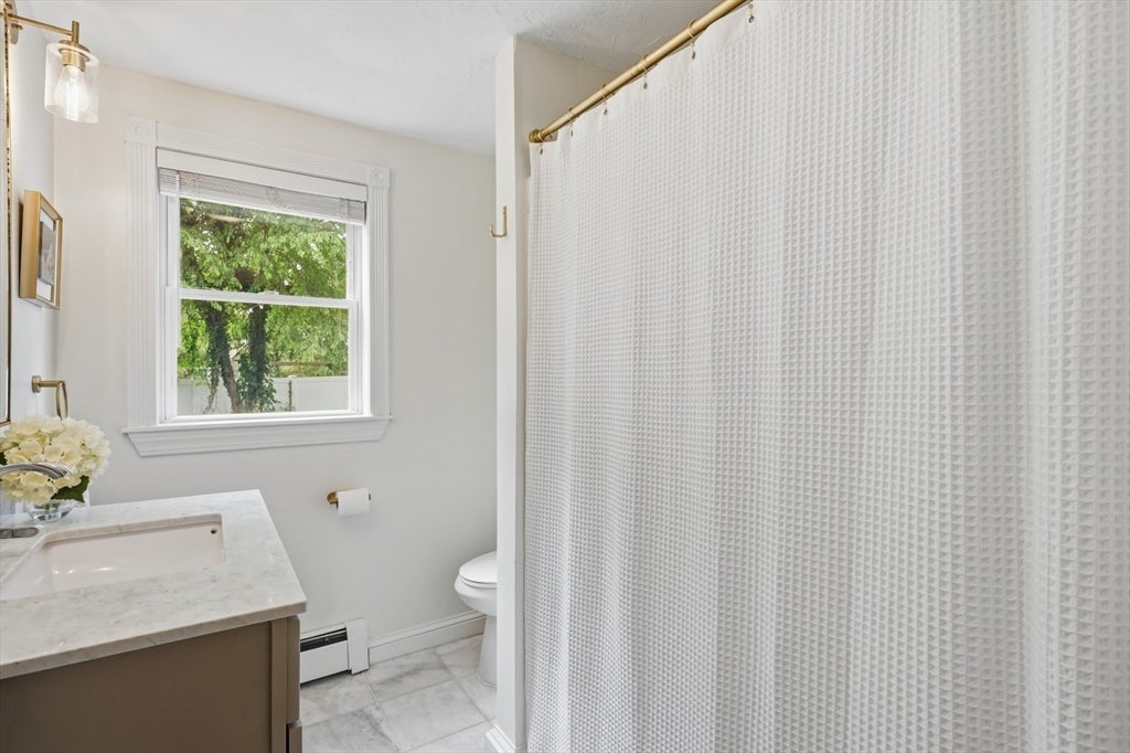 16 Lincoln Ave, Plainville, MA Photo #32