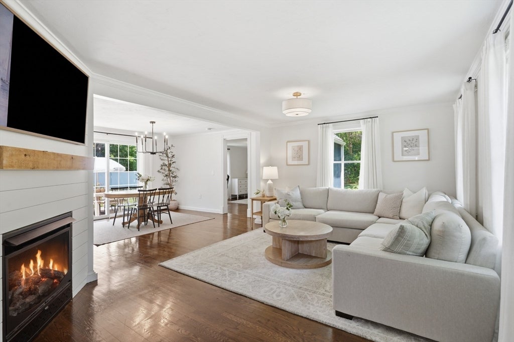 16 Lincoln Ave, Plainville, MA Photo #12