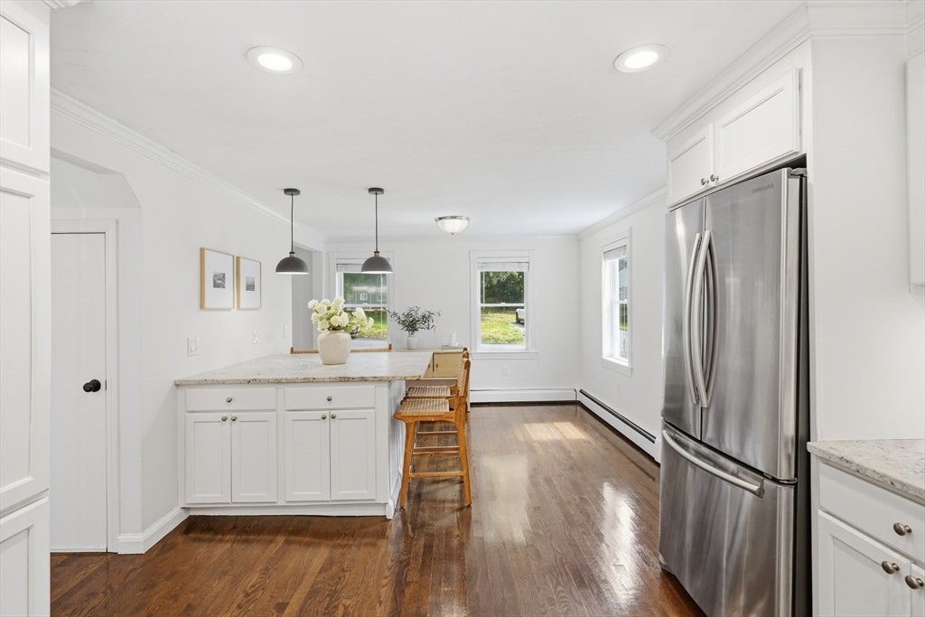 16 Lincoln Ave, Plainville, MA Photo #4