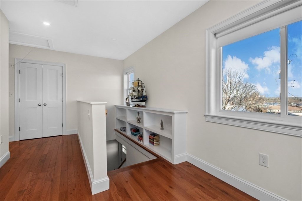 Sandwich, Massachusetts 02563, United States, 4 Bedrooms Bedrooms, ,4 BathroomsBathrooms,Residential,Active,21269