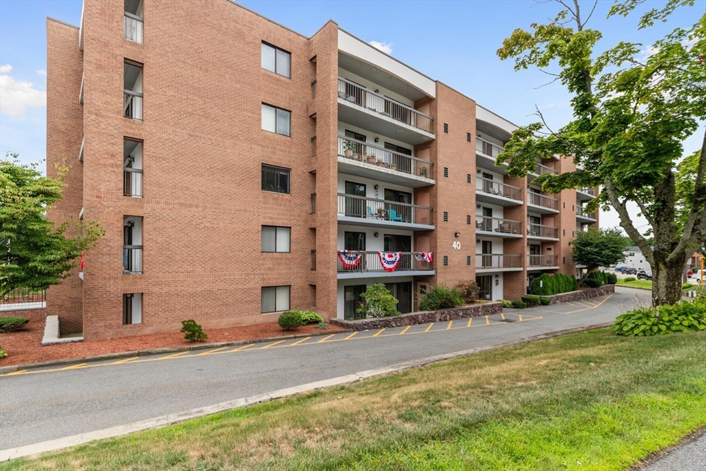 40 Main St #205, Stoneham, MA Photo #3