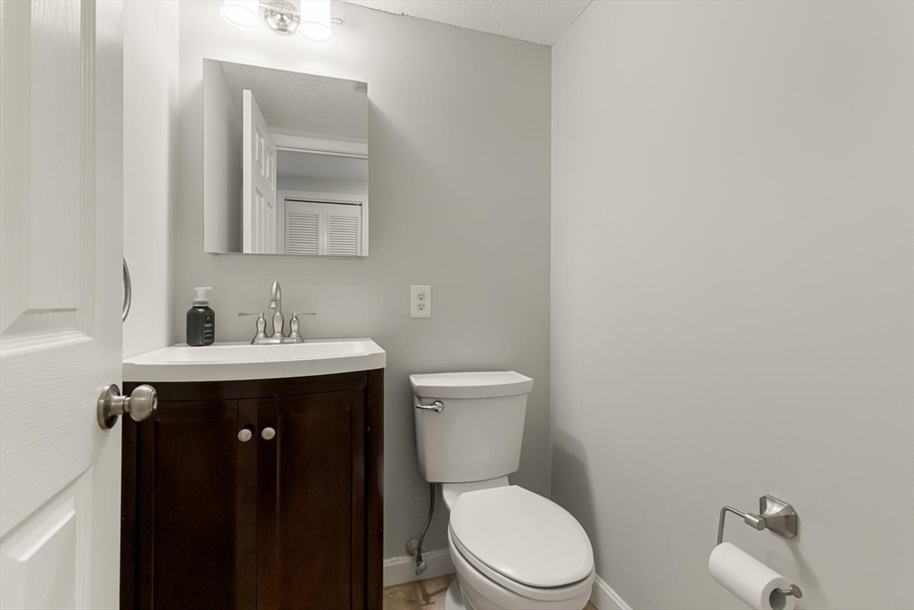 40 Main St #205, Stoneham, MA Photo #6