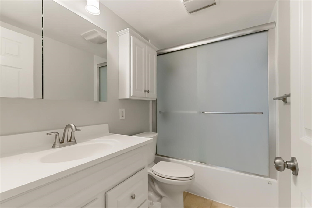 40 Main St #205, Stoneham, MA Photo #23