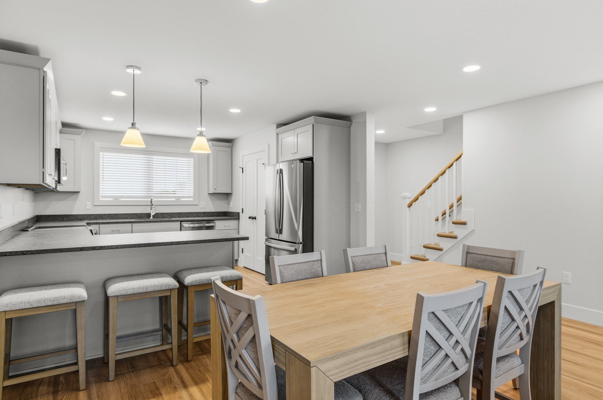 2492 South Main Street #3B, Fall River, MA, 2492 South Main Street #3B, Fall River, MA Photo #3