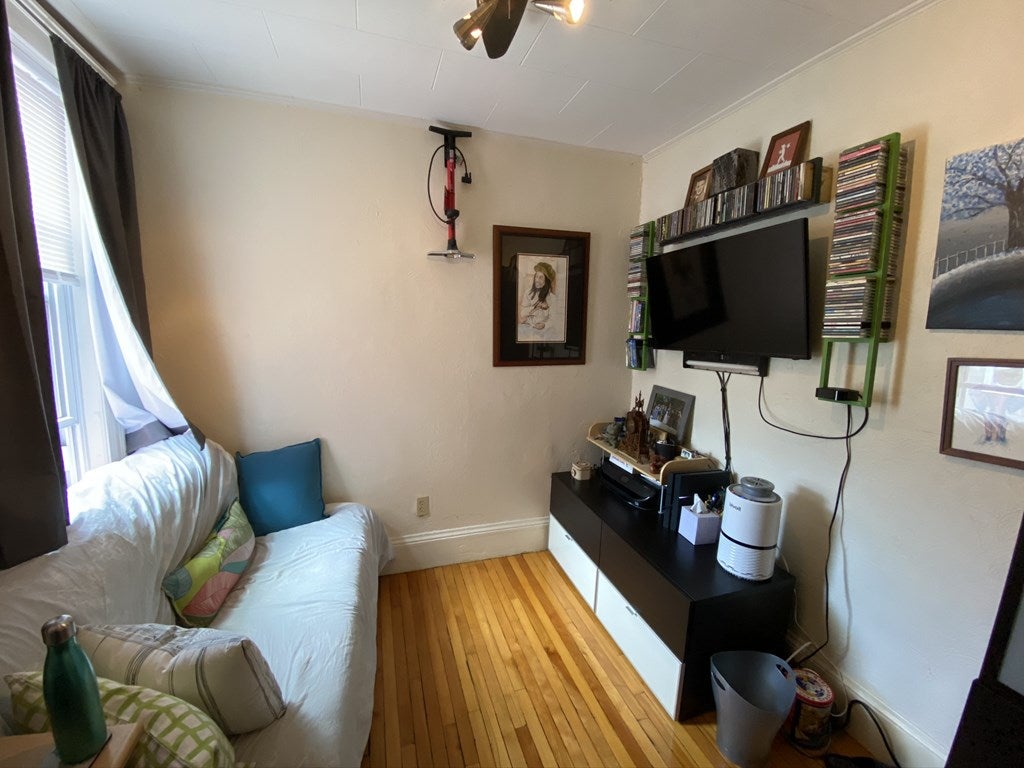 136 Broadway #3, Somerville, MA Photo #6