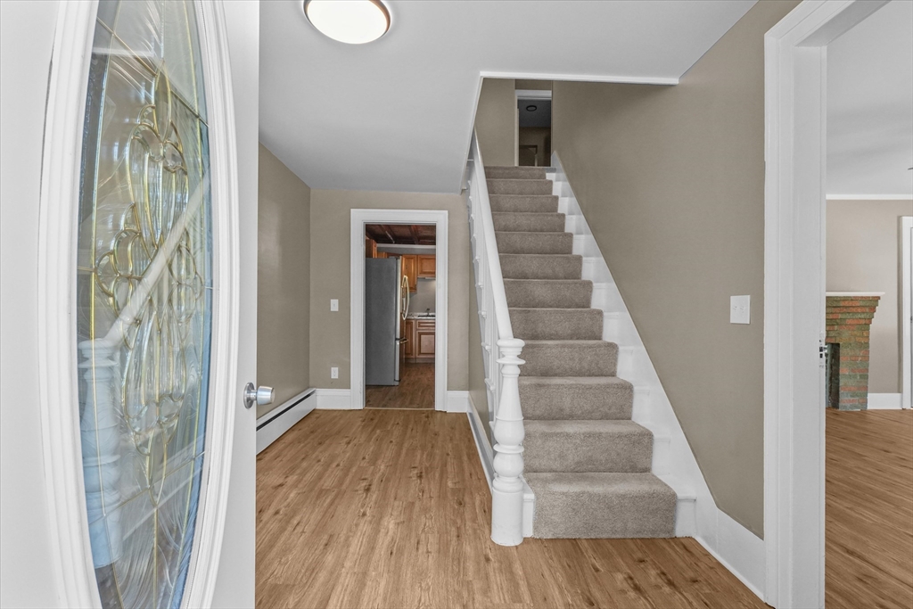 149 E Broadway