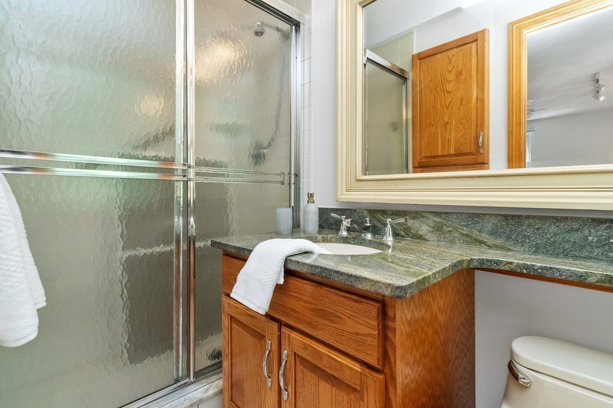 20 Village Cir, Lexington, MA, 20 Village Cir, Lexington, MA Photo #13
