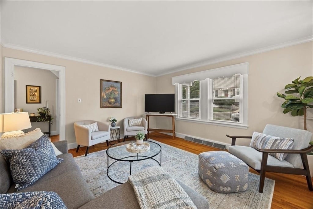 9 Billings St, Boston, MA, 9 Billings St, Boston, MA Photo #11