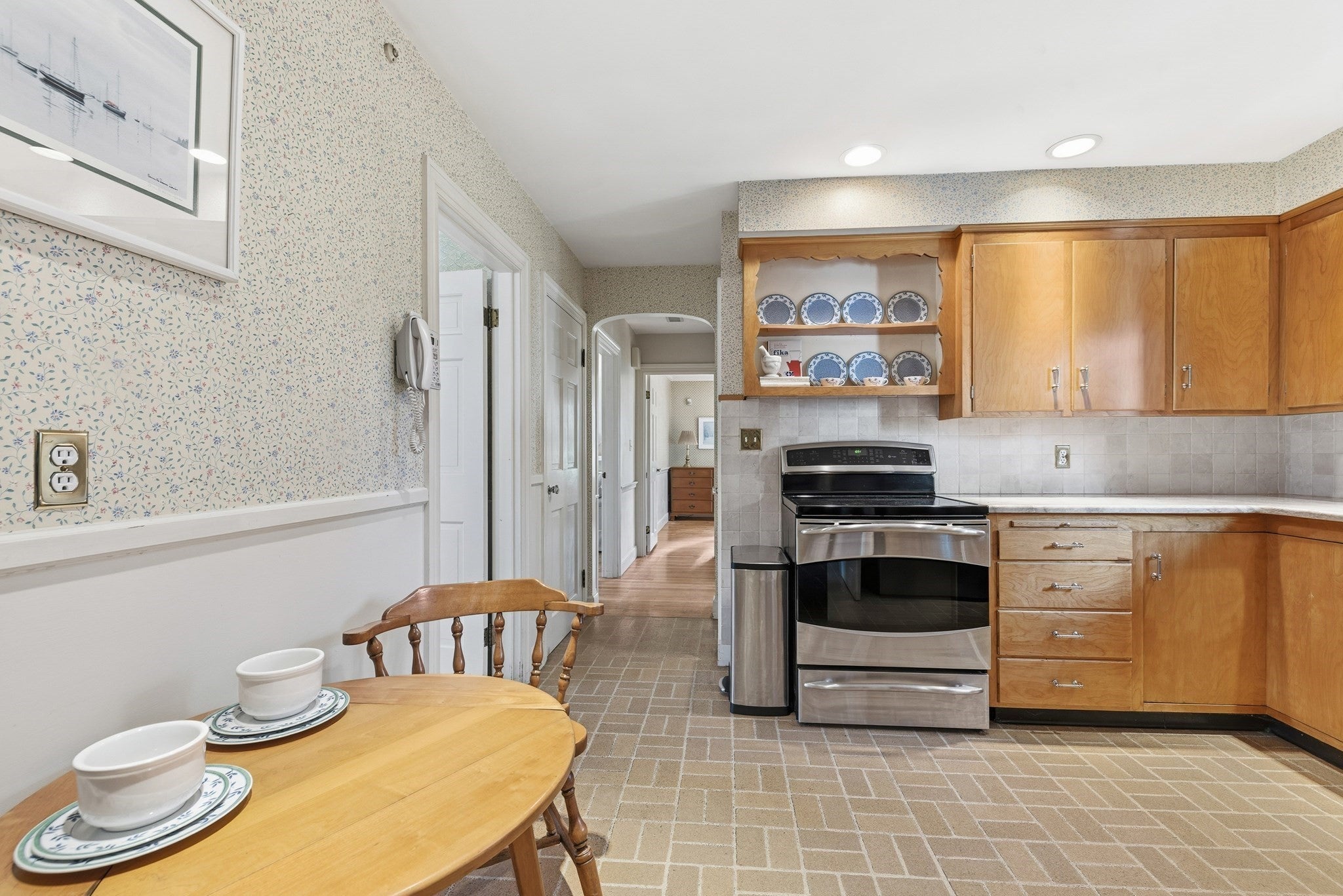 381 S Main St, Mansfield, MA, 381 S Main St, Mansfield, MA Photo #13