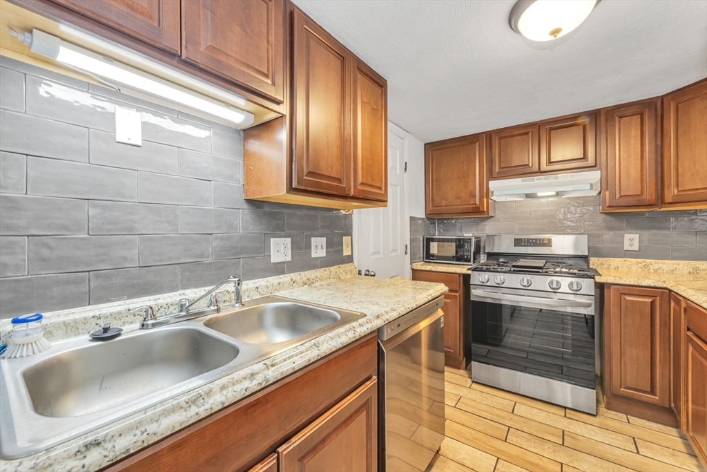 15 Marion Street #D, Boston, MA Photo #2