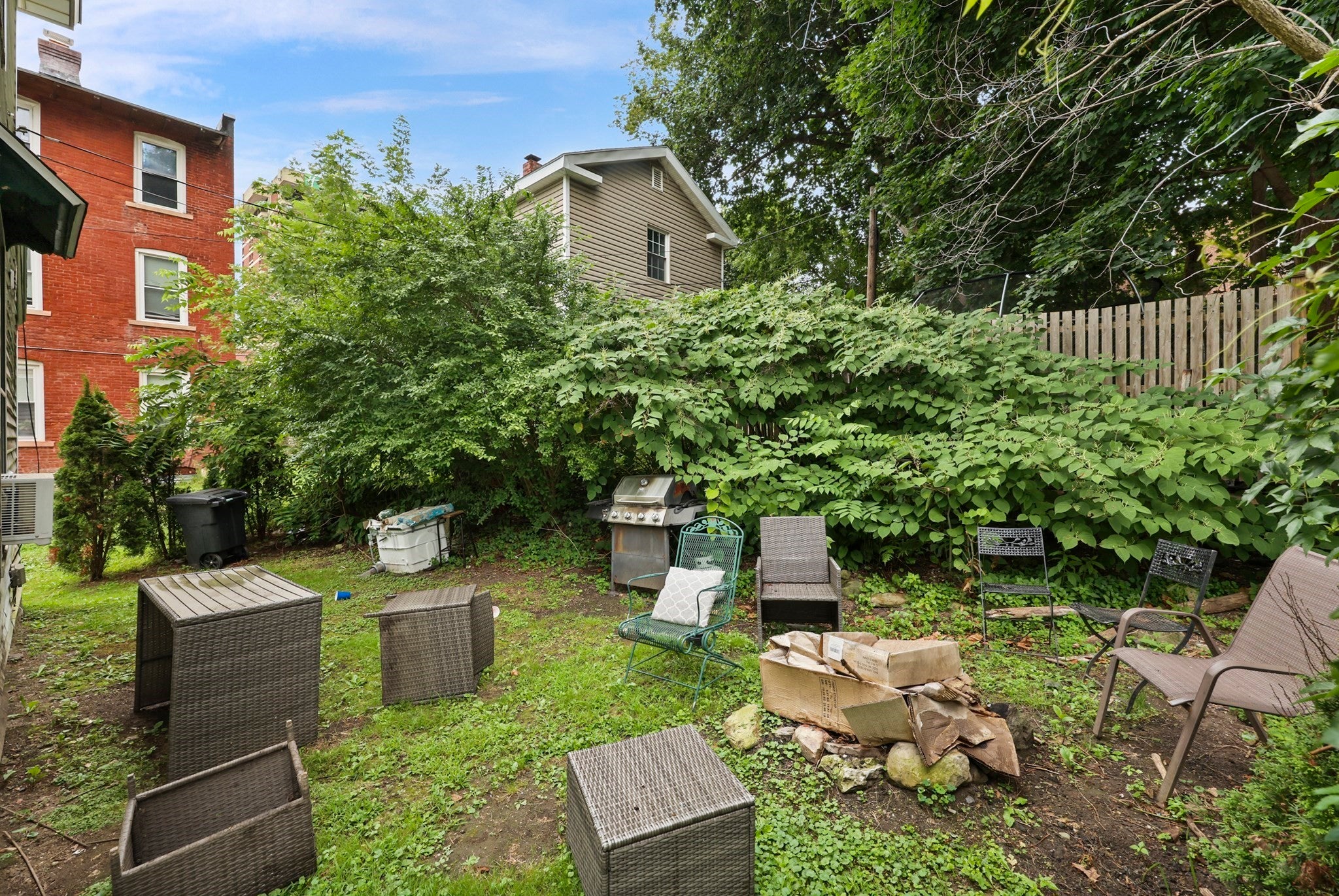 7-9 Goodrich St, Pittsfield, MA Photo #23
