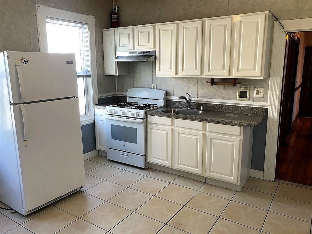28 Litchfield Street #3, Boston, MA, 28 Litchfield Street #3, Boston, MA Photo #7